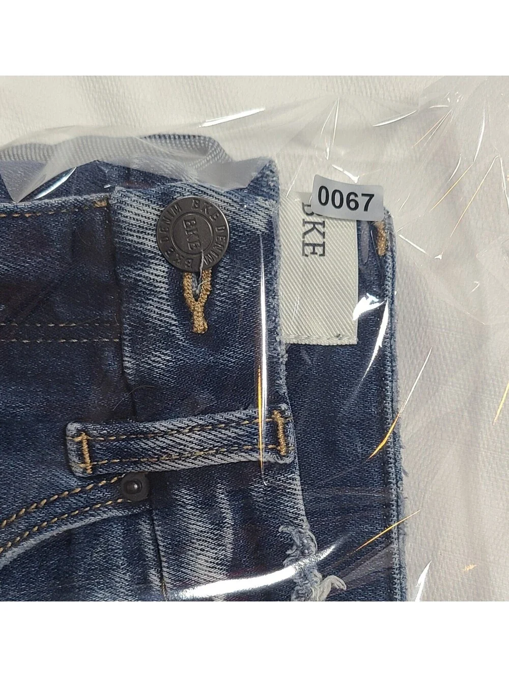 BKE Stella Distressed Denim Shorts Size 28